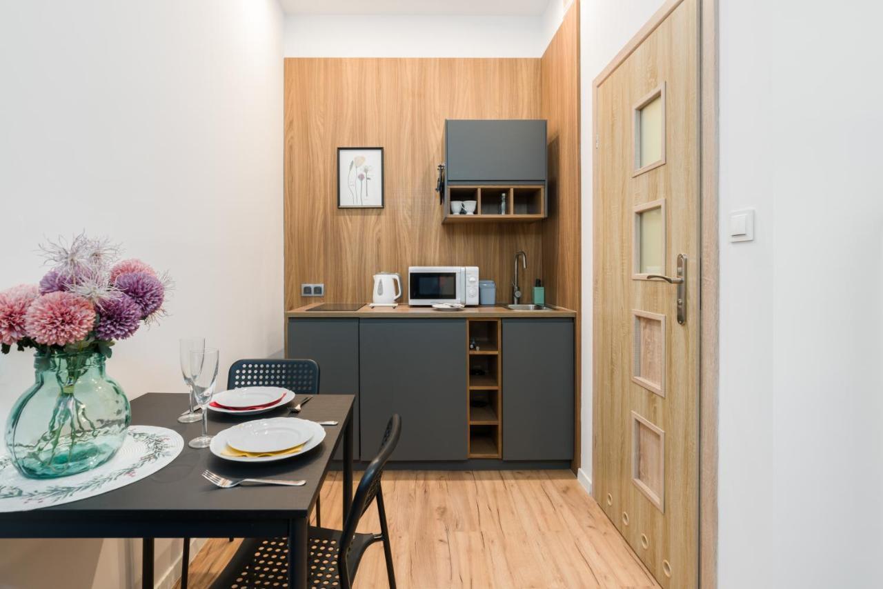 Kwiatowa Apartments Poznan City Center By Noclegi Renters Exterior foto